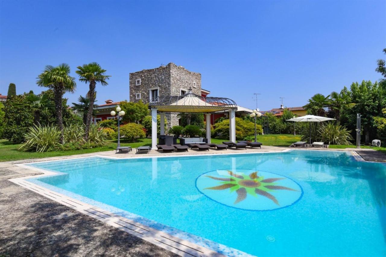Private Luxury Villa With Pool Moniga del Garda 外观 照片