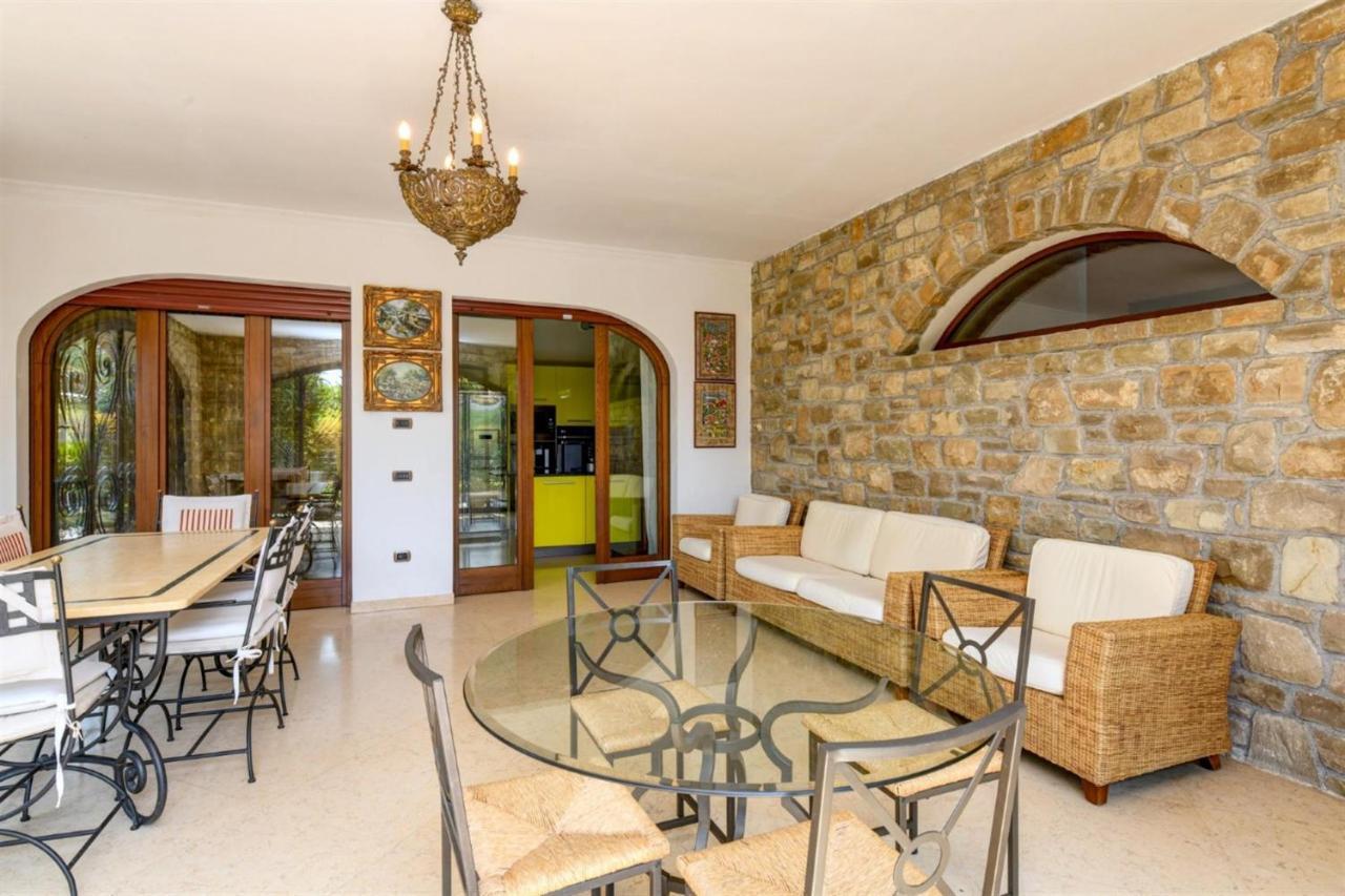 Private Luxury Villa With Pool Moniga del Garda 外观 照片