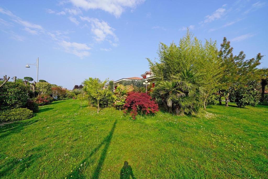 Private Luxury Villa With Pool Moniga del Garda 外观 照片
