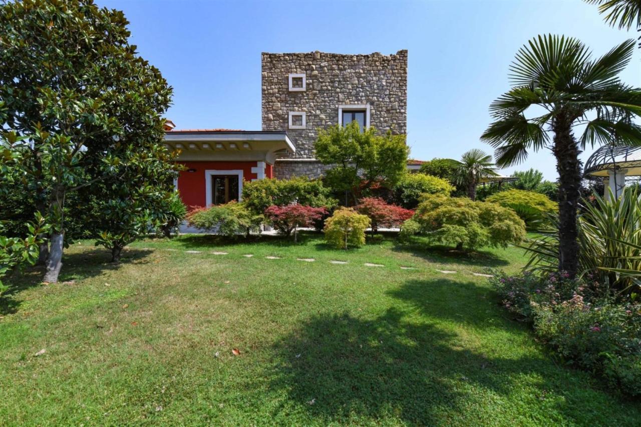 Private Luxury Villa With Pool Moniga del Garda 外观 照片