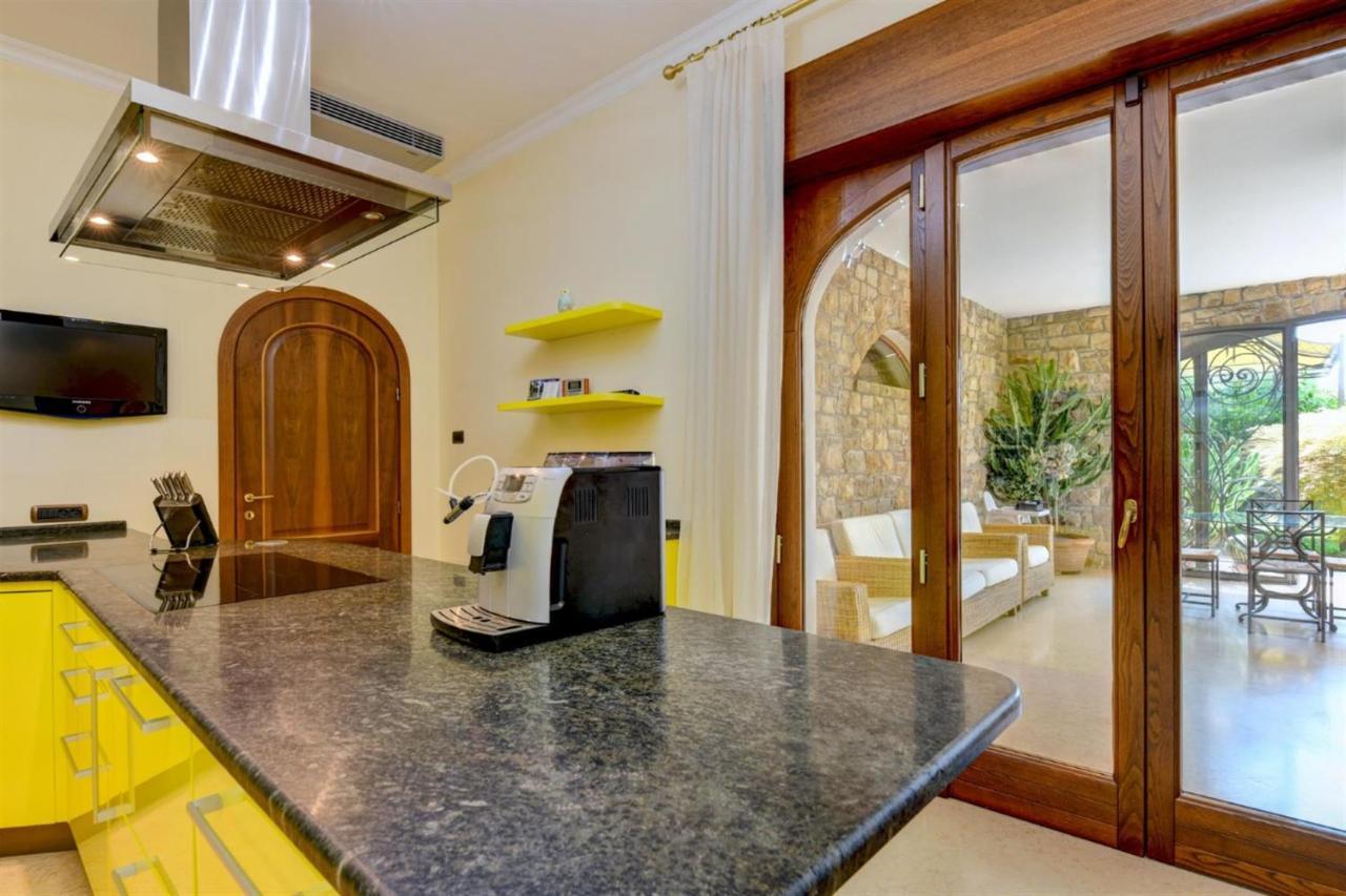 Private Luxury Villa With Pool Moniga del Garda 外观 照片