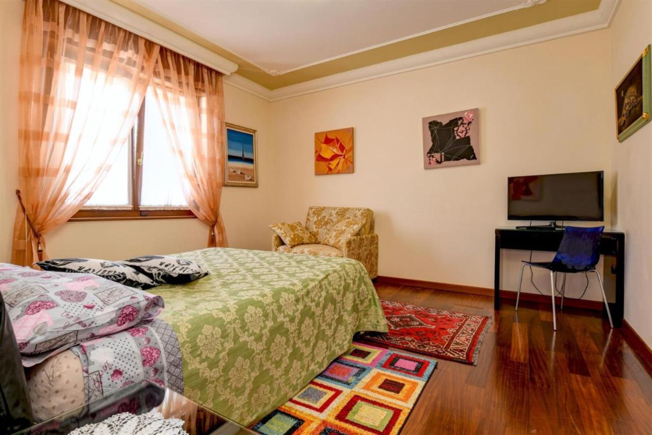 Private Luxury Villa With Pool Moniga del Garda 外观 照片