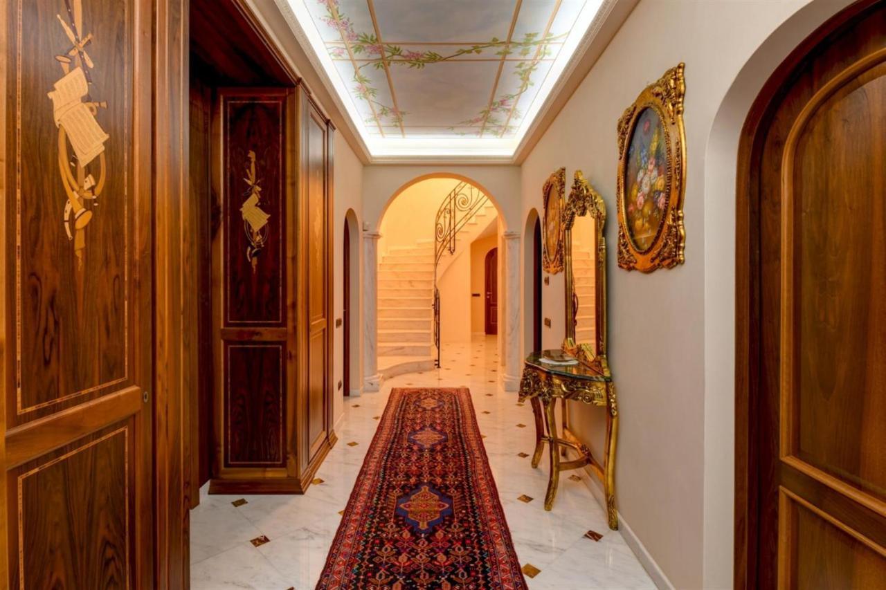Private Luxury Villa With Pool Moniga del Garda 外观 照片